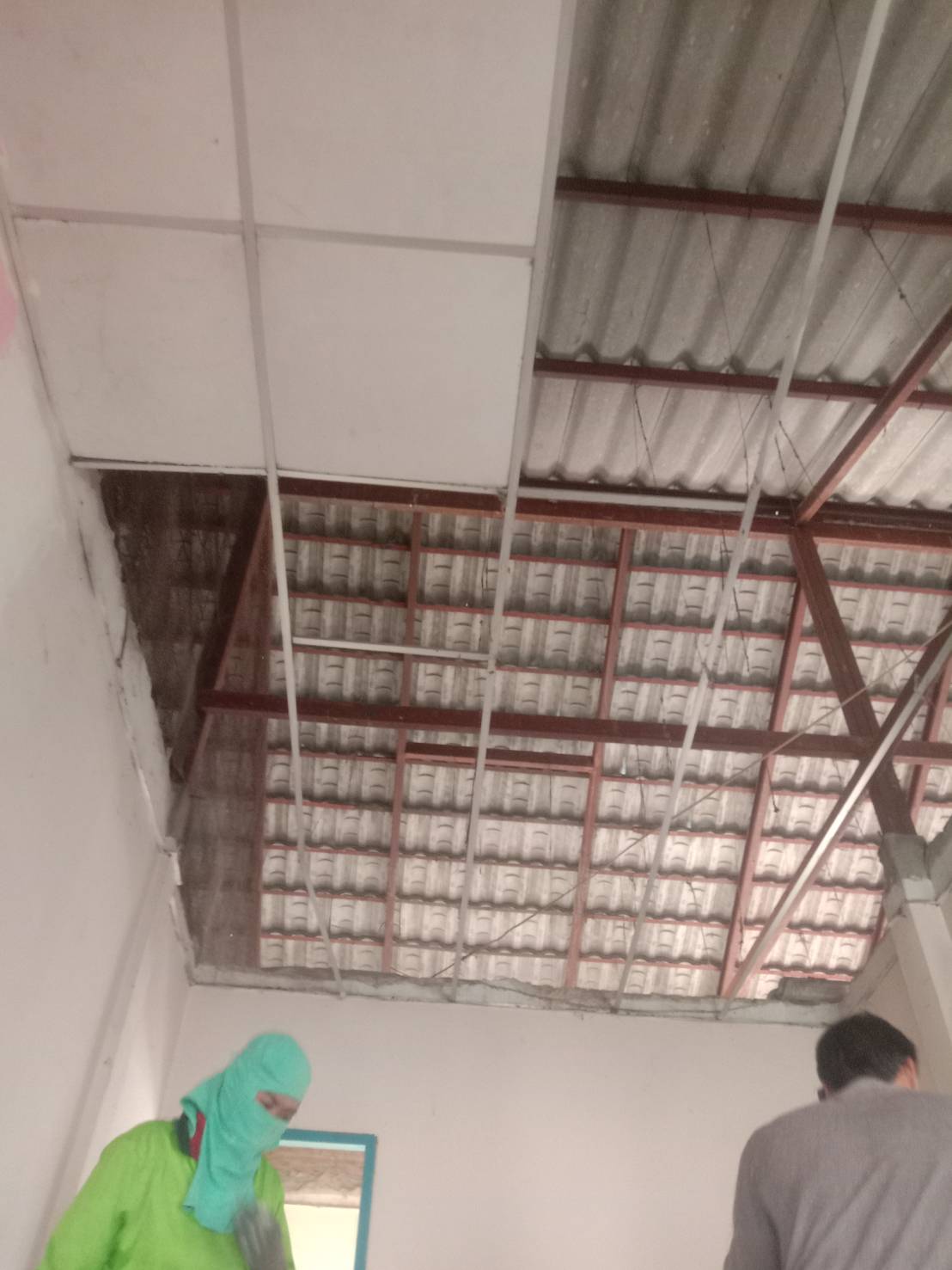 10 - https://ช่างฐารับต่อเติมบ้าน.com | ช่างฐา รับต่อเติมบ้านครบวงจร ตั้งแต่หลังคา กันซึม โครงสร้าง ปูกระเบื้อง รีโนเวทบ้าน ระบบไฟฟ้า ประปา ฝ้า ก่อสร้าง และทาสี